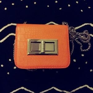 NWOT H&M Faux Croc Skin Shoulder Bag